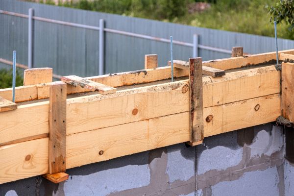Poured Wall Construction in Encinitas