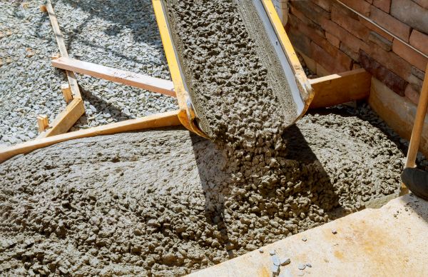 Cement Walkway Pouring in Encinitas